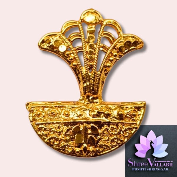 GOLDEN GWAL PAAGH