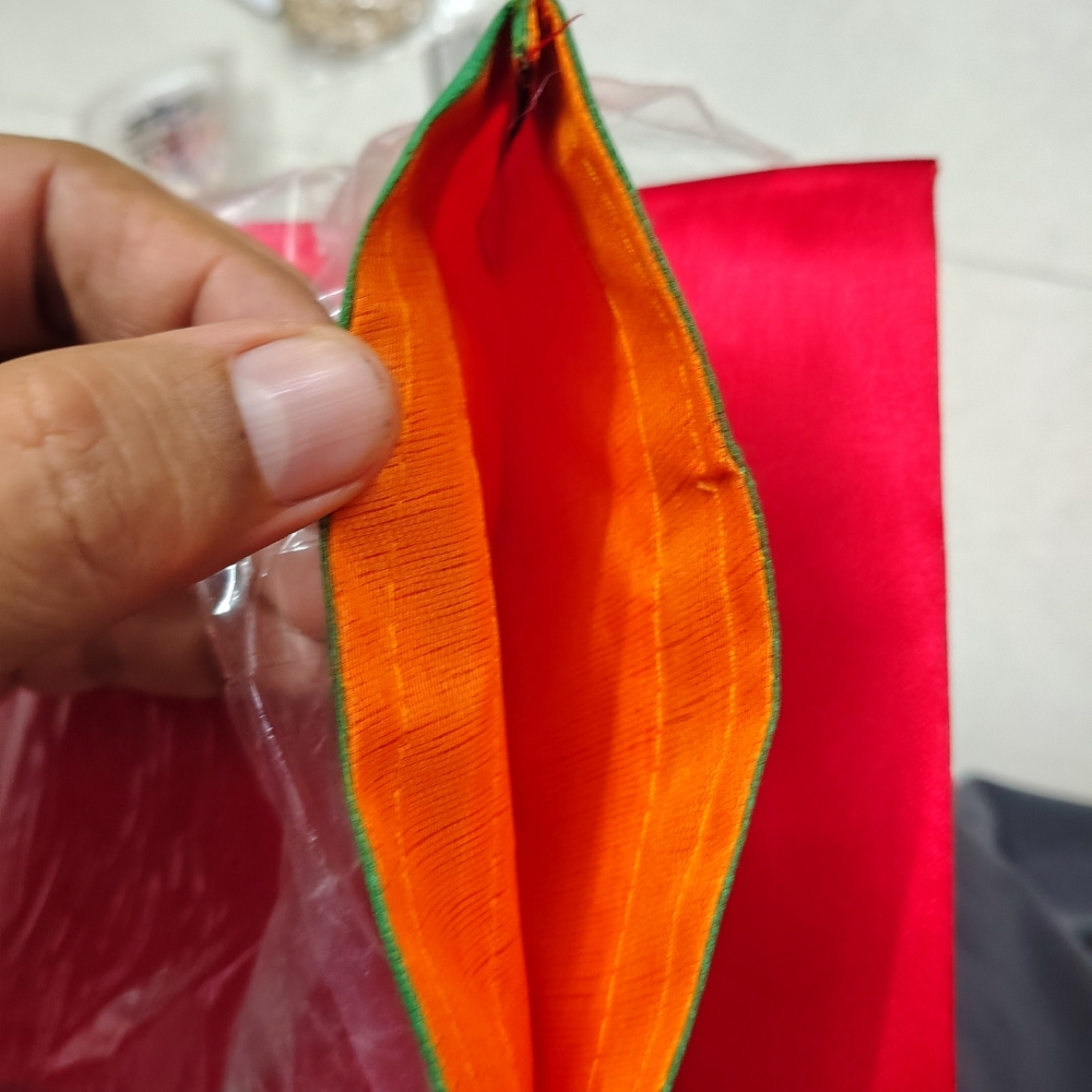 SATIN GAUMUKHI - Image 4